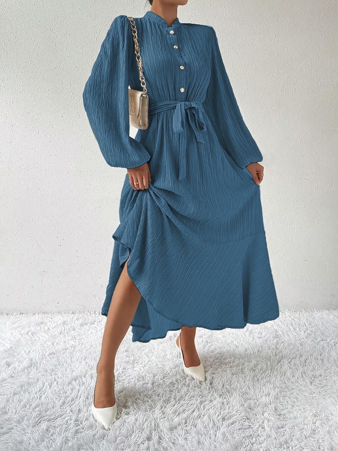 Elegant Long Sleeve Dress – Lightweight Chic Gown for All Occasions