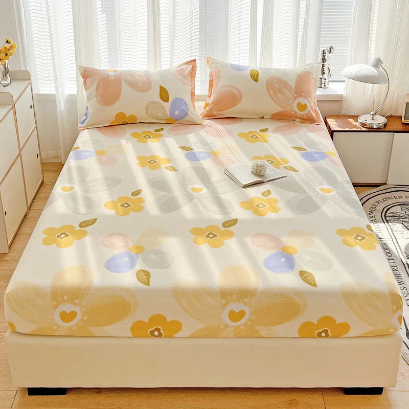 Fitted Sheet with Print for Bedroom Comfort and Style - Soft, Durable Material