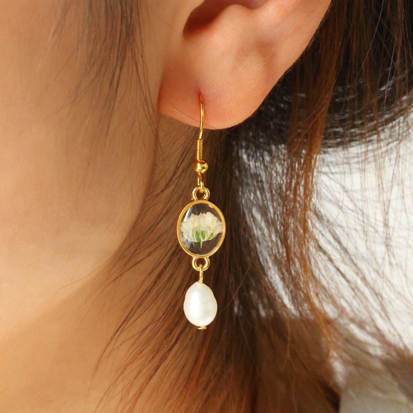 Gold Forget Me Not Flower Earrings